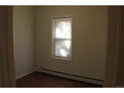 220 W Twelve Mile