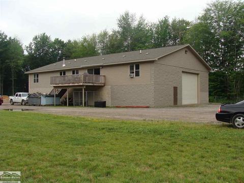 2005 NW Jack Pine Ln