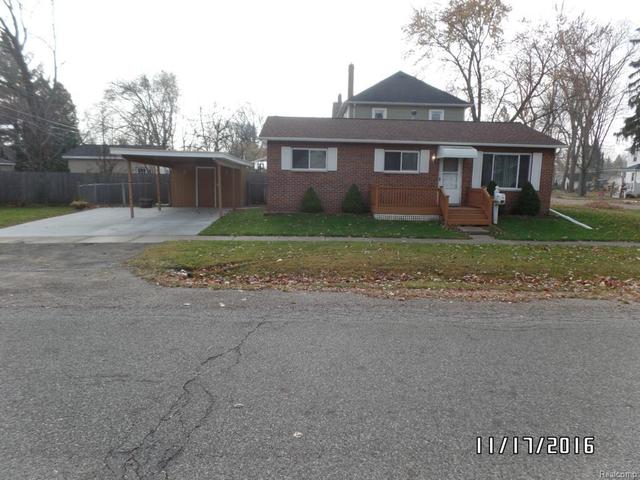 1437 Bellewood Dr