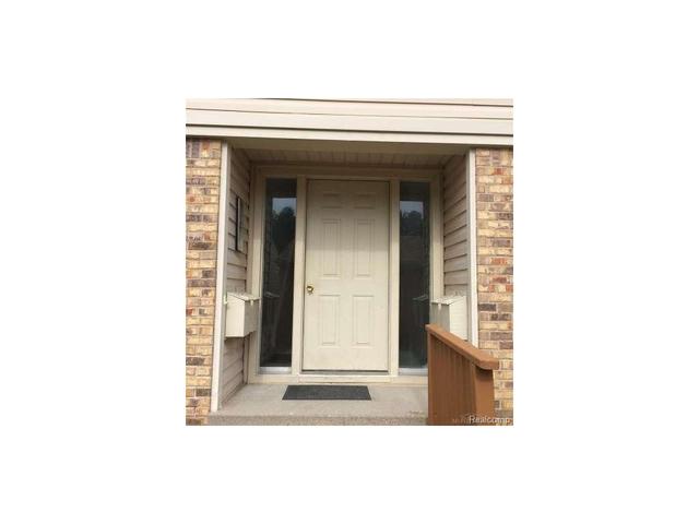 1437 Bellewood Dr
