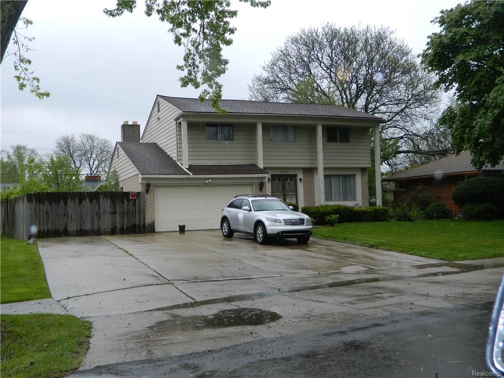 21155 Dartmouth Dr