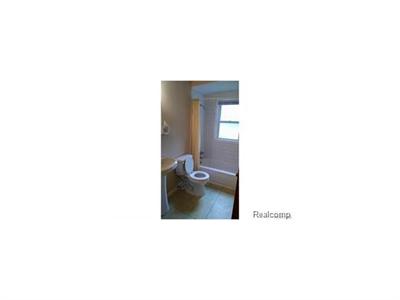 For Sale: 21055 Westover Southfield, MI 48075