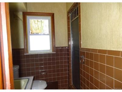 For Sale: 23780 Lee Baker Southfield, MI 48075
