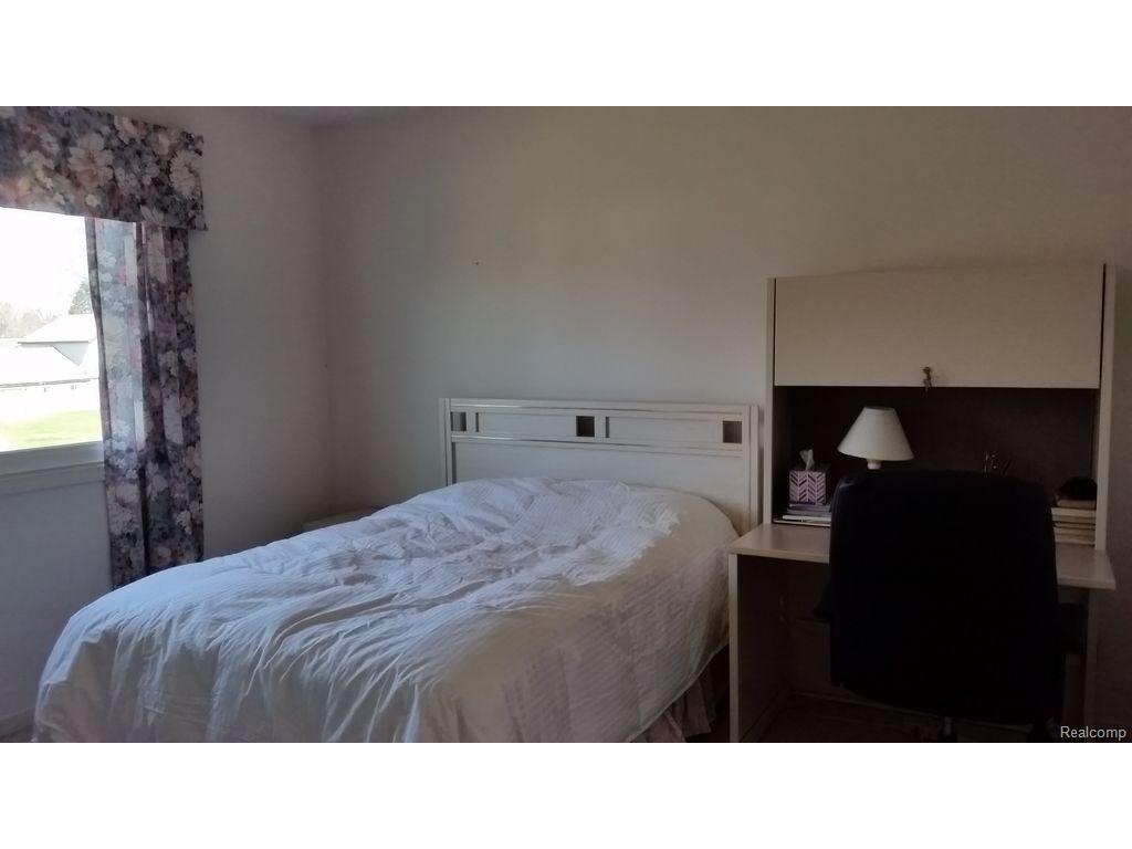 541 Sara Dr