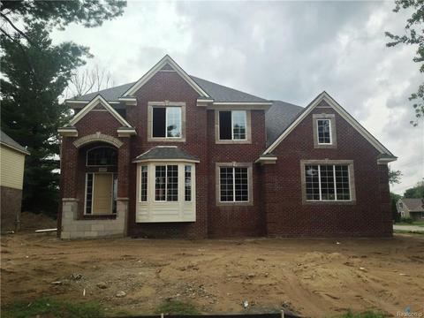 6594 Westlake Ct