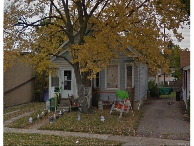 22922 Mac Arthur Blvd