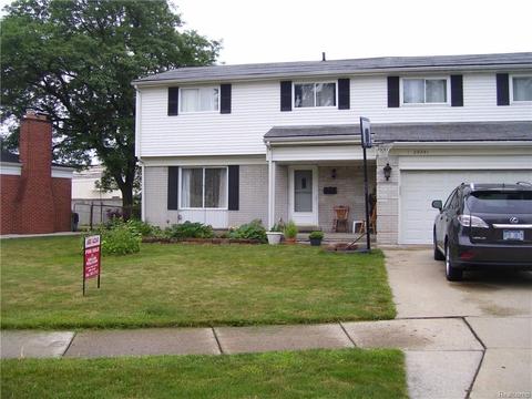 2254 Chicago Rd