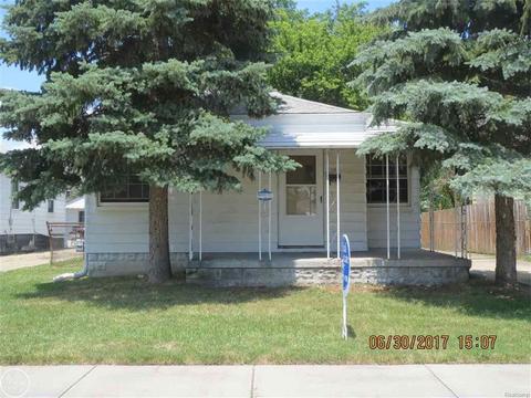8184 Farnum