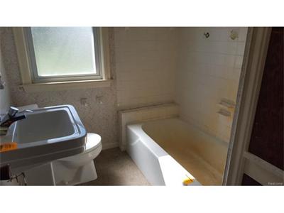7035 Brockway