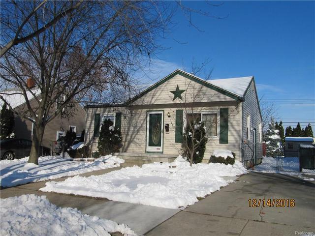 1466 Chandler Ave