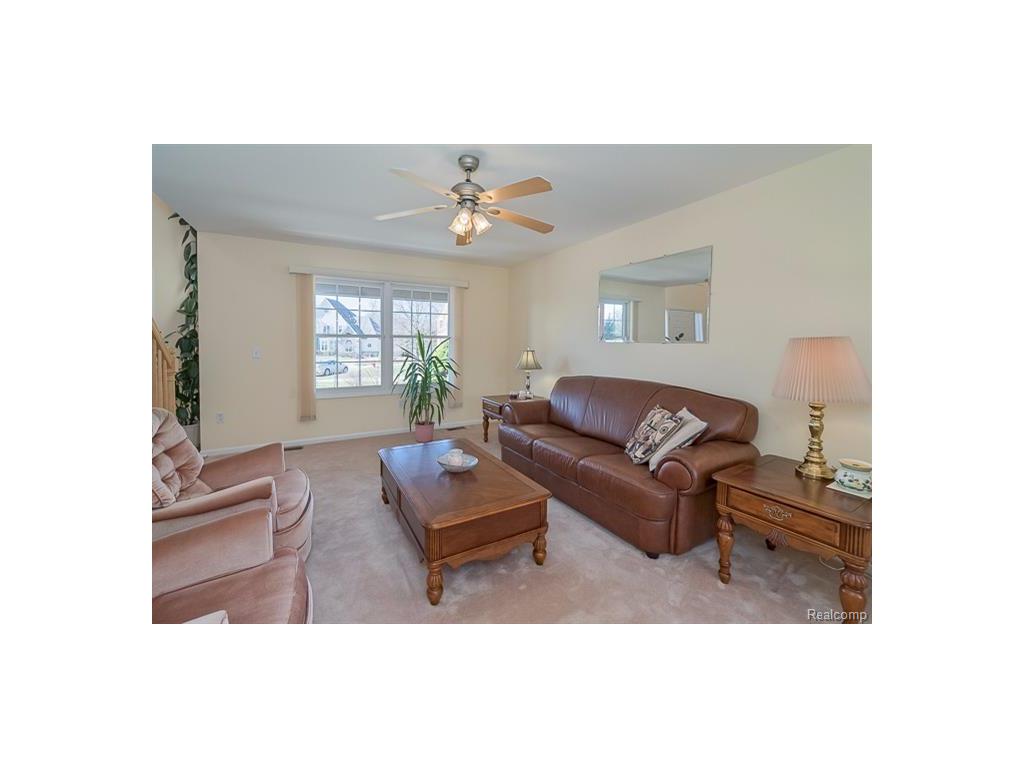 1735 Brian Ct