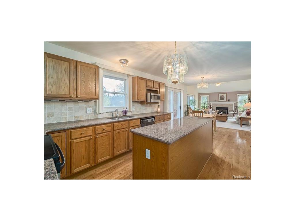 1735 Brian Ct