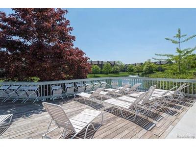 For Sale: 2083 Bent Trail Crse Ann Arbor, MI 48108
