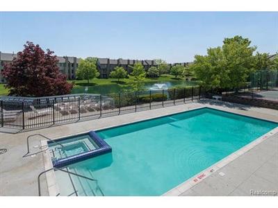 For Sale: 2083 Bent Trail Crse Ann Arbor, MI 48108