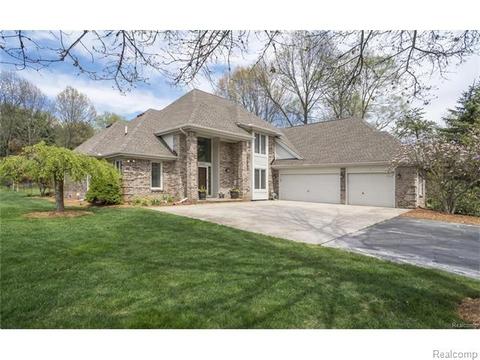 4769 Windberry Ln