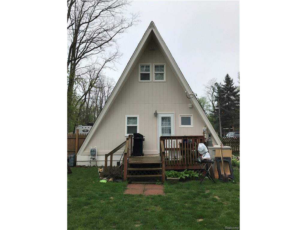 225 Brookwood Dr