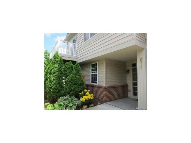225 Brookwood Dr