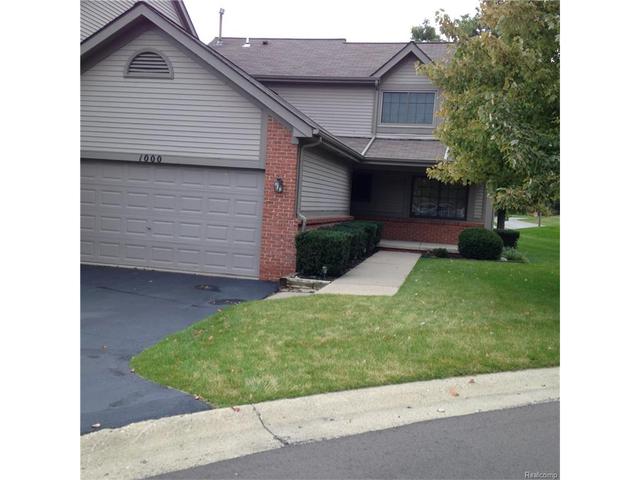 1000 Pinewood Ct #52