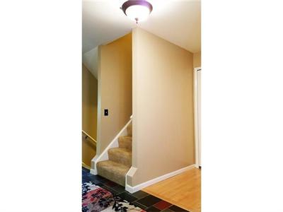 550 Foxboro Sq