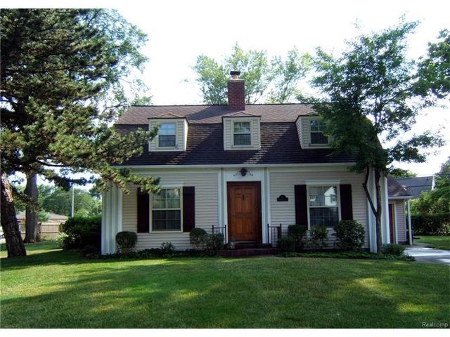 10 Berwick Ln