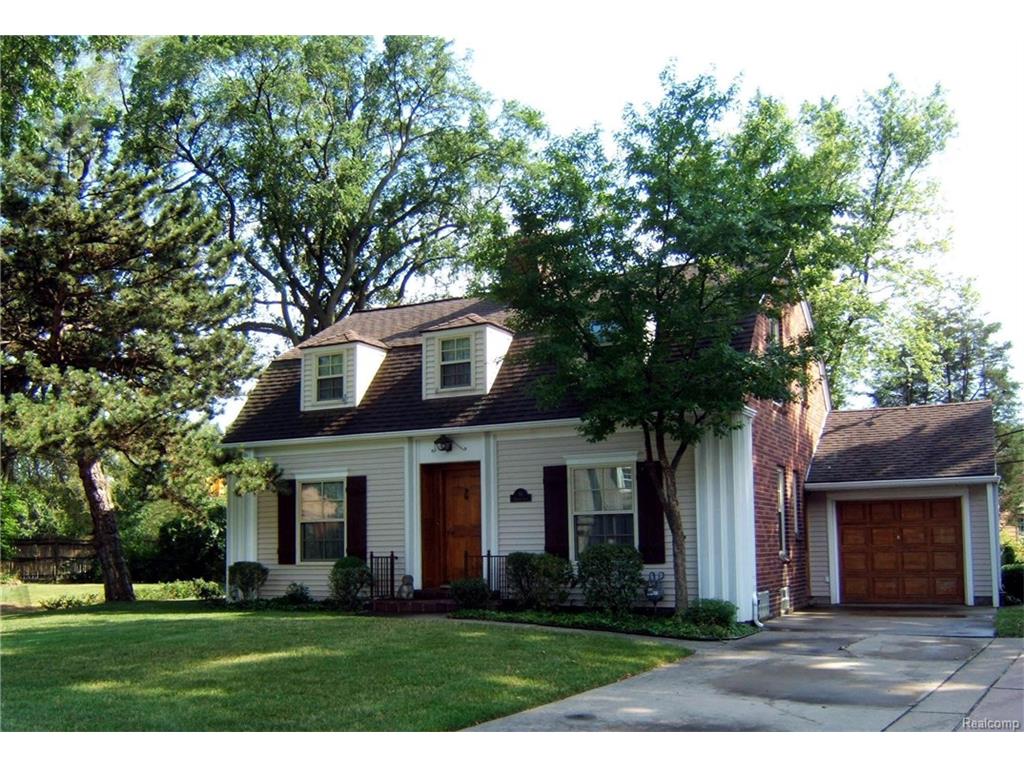 10 Berwick Ln