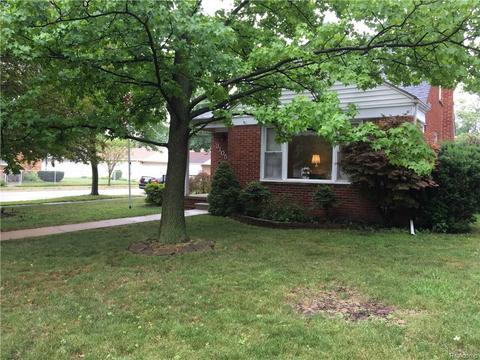 2900 Katherine St
