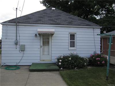 For Sale: 4419 Mckinley Dearborn Heights, MI 48125