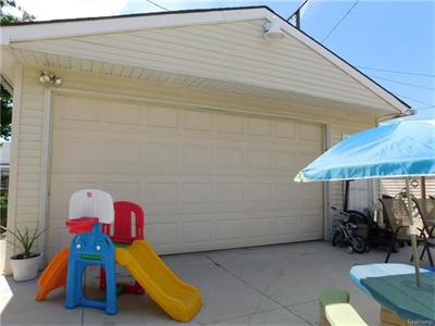 For Sale: 5907 Williamson Dearborn, MI 48126