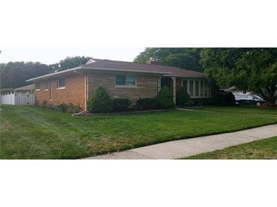 26355 Woodworth Cir