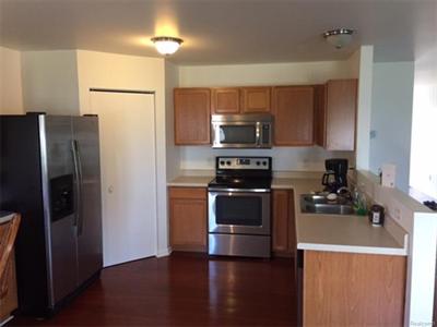 For Sale: 8416 Walnut Hl Dexter, MI 48130