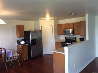For Sale: 8416 Walnut Hl Dexter, MI 48130