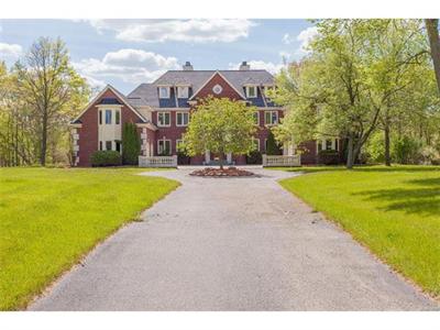 For Sale: 7743 Huron Riv Dexter, MI 48130