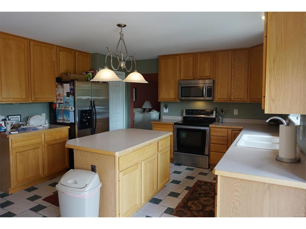 9817 Oxford Ct Dexter, MI 48130