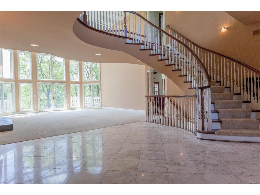 For Sale: 7743 Huron River Dr Dexter, MI 48130