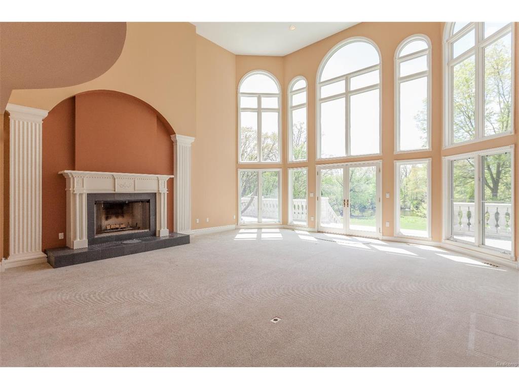 For Sale: 7743 Huron River Dr Dexter, MI 48130