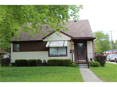 For Sale: 32416 Rosslyn Garden City, MI 48135