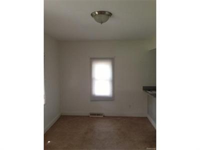 For Sale: 31450 Pierce Garden City, MI 48135