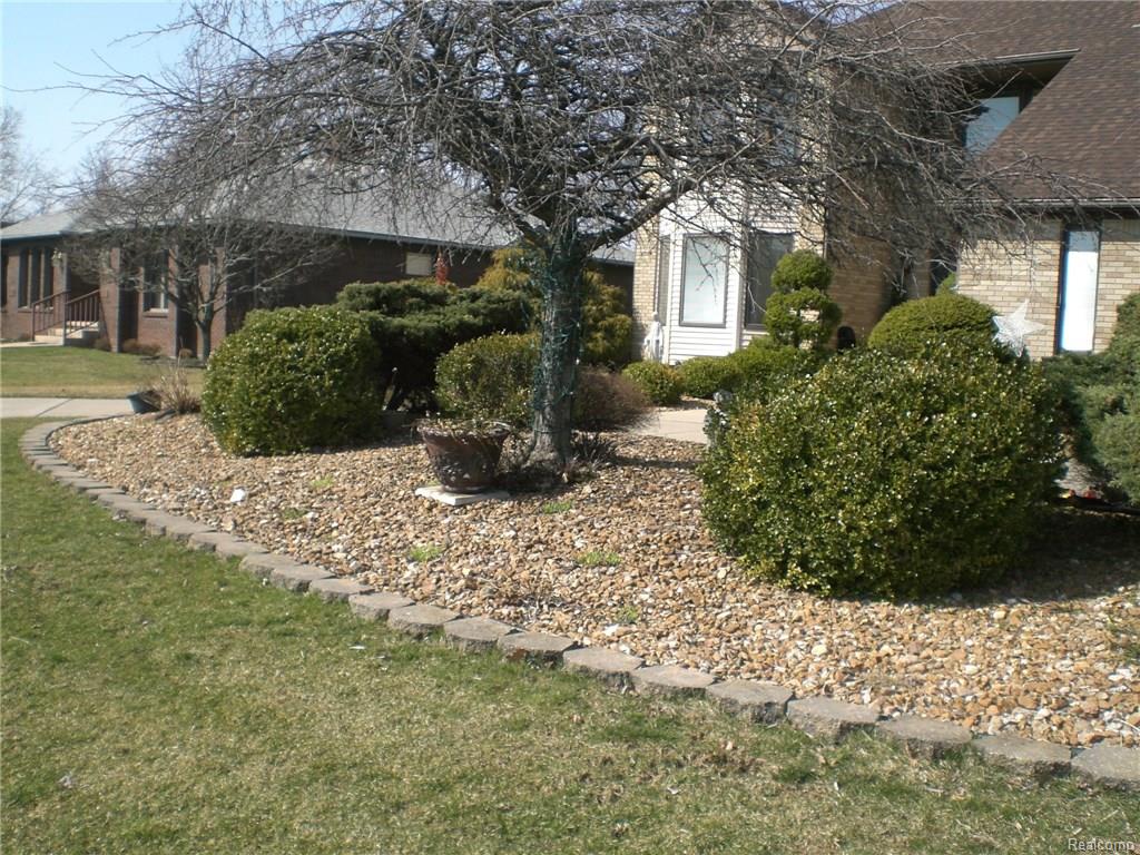 21804 Westcroft