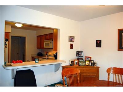 27820 Reo Grosse Ile, MI 48138