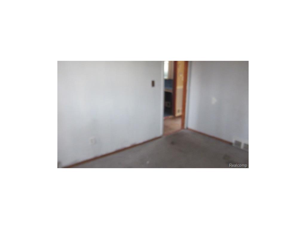7718 Evergreen Ave