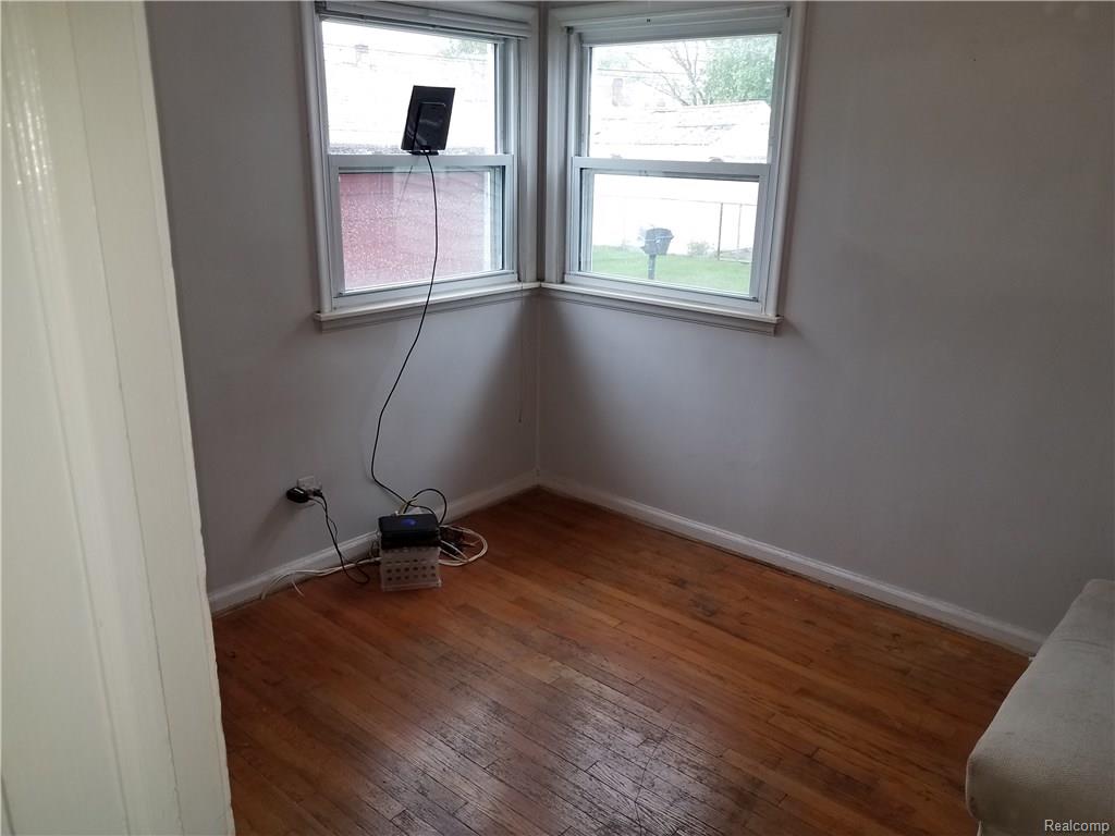 1401 Garfield Ave
