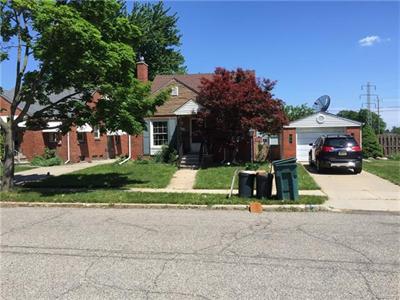 For Sale: 654 New York Lincoln Park, MI 48146