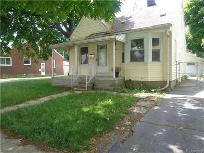 2171 Russell Lincoln Park, MI 48146
