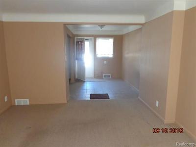 11112 Middlebelt