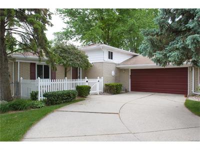 For Sale: 34235 6 Mile Livonia, MI 48152
