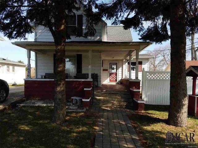 15465 Parkwood Dr