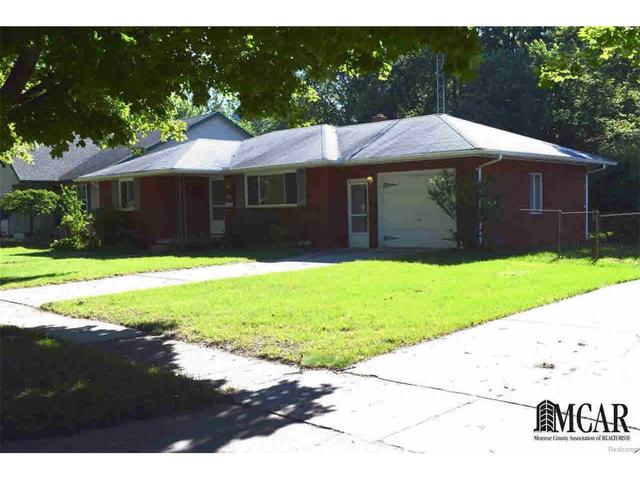 1350 Michigan Ave