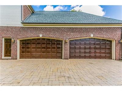 17673 Parkshore, Northville MI 48168
