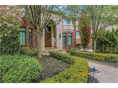 17673 Parkshore, Northville MI 48168
