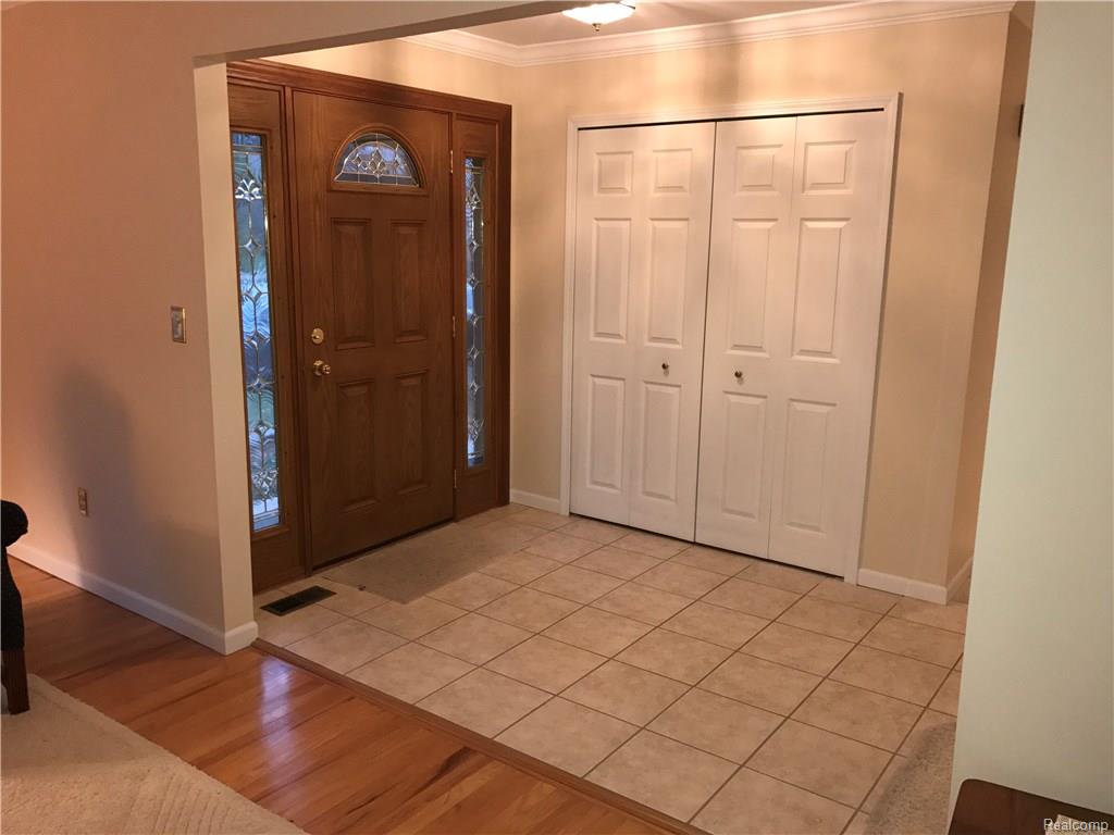 41706 Sunnydale Ln
